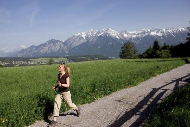 Haus Angelika - Bed & Breakfast - Innsbruck/Igls ภายนอก รูปภาพ