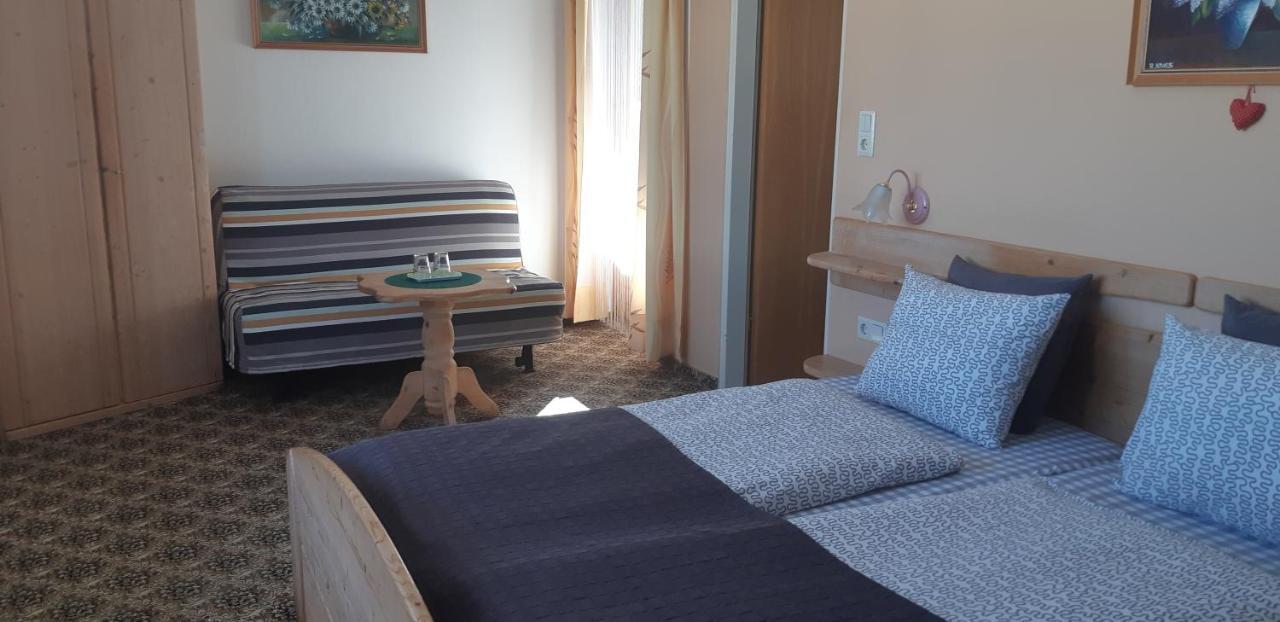 Haus Angelika - Bed & Breakfast - Innsbruck/Igls ภายนอก รูปภาพ