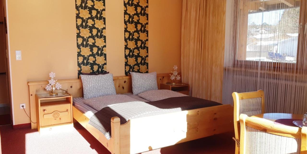 Haus Angelika - Bed & Breakfast - Innsbruck/Igls ภายนอก รูปภาพ